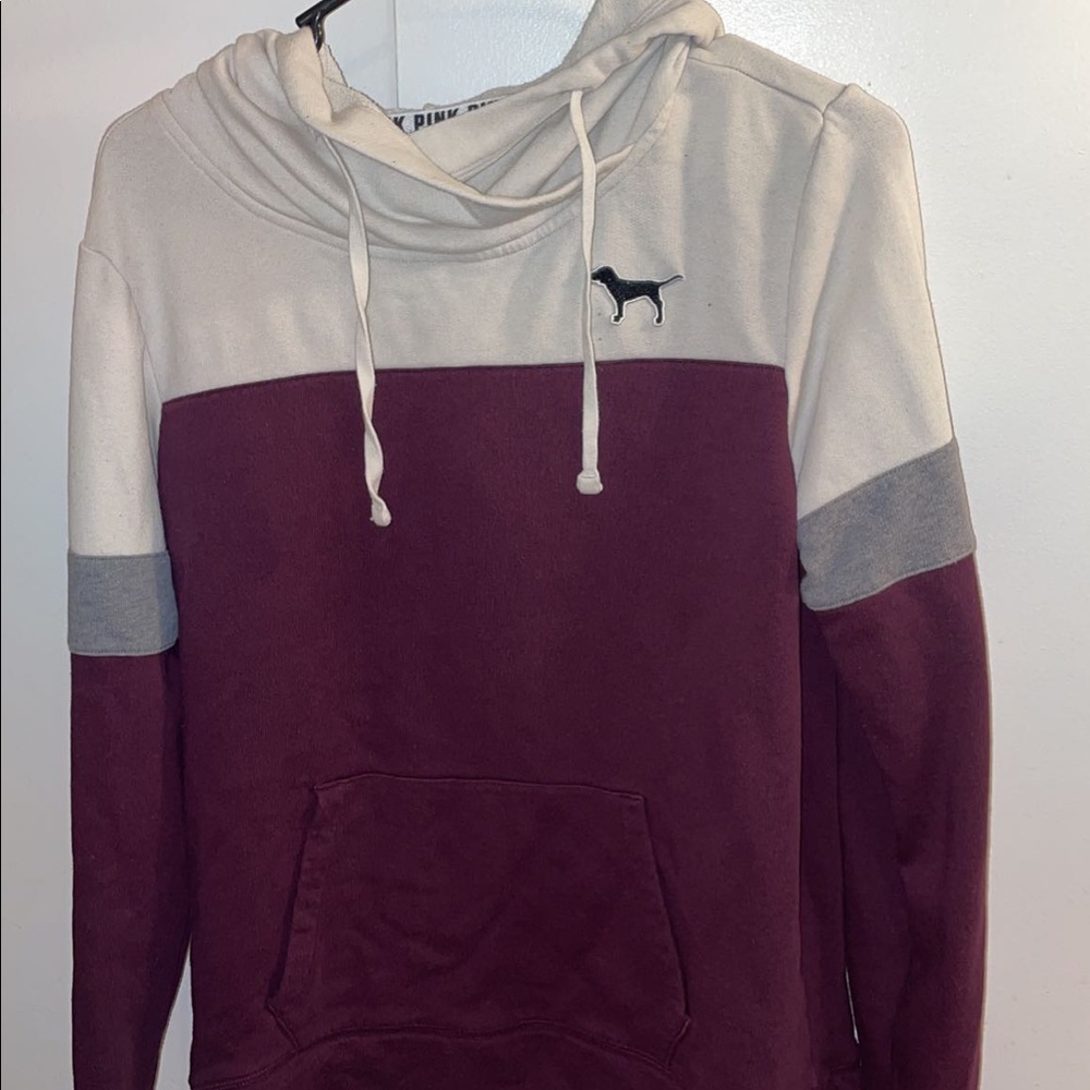 VS/Pink hoodie